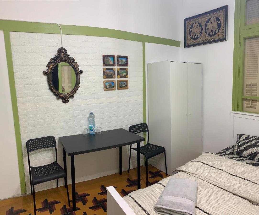 Apartments Comfy - For A Quiet Family Holiday ハイファ エクステリア 写真