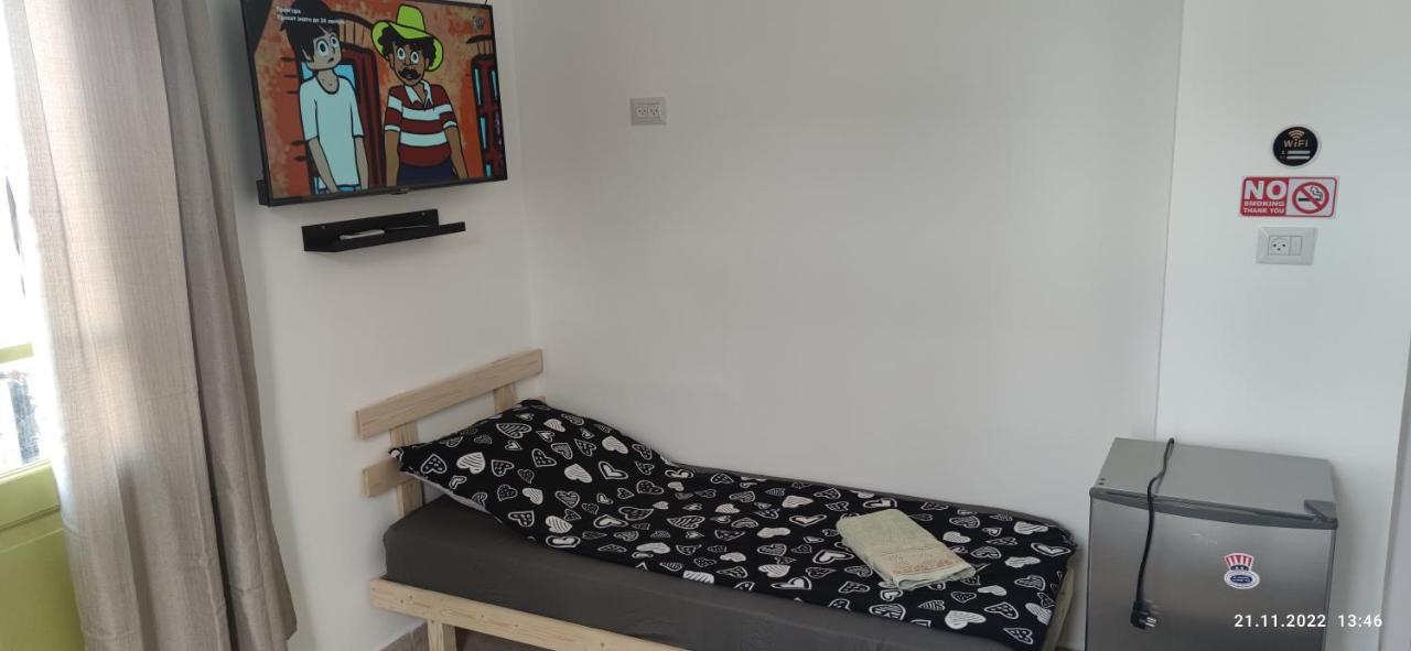 Apartments Comfy - For A Quiet Family Holiday ハイファ エクステリア 写真