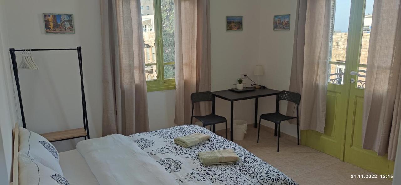 Apartments Comfy - For A Quiet Family Holiday ハイファ エクステリア 写真